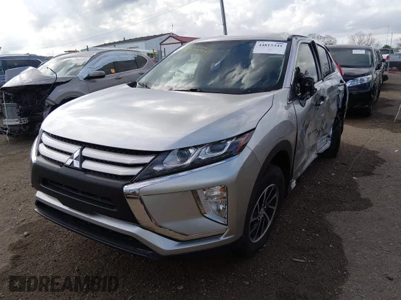 ✅ 2020 Mitsubishi Eclipse Cross ES • VIN: JA4AT3AA9LZ012968 • Лот: 44815341. Опубликован ранее на IAAI с пробегом 137 702 миль. Бесплатный доступ к архиву аукционных продаж из США и подробный отчёт об истории автомобиля на DreamBid. Изображение 2.
