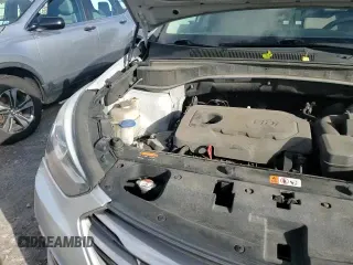 ✅ 2017 Hyundai Santa Fe 2.4L • VIN: 5XYZTDLB8HG438824 • Lot: 93089465. Listed on Copart with 87,905 mi. Free auction sales archive from the USA and detailed vehicle history report at DreamBid. Image 14.