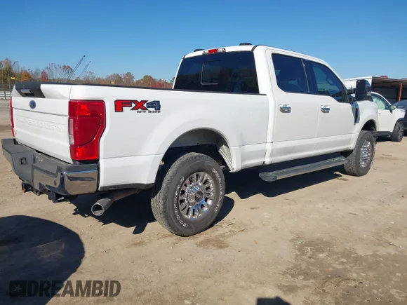 ✅ 2022 Ford F-250 XL • VIN: 1FT7W2BN9NED38170 • Lot: 43472179. Wystawiony na IAAI z przebiegiem 33 516 mil. Bezpłatny archiwum sprzedaży aukcyjnych z USA i szczegółowy raport historii pojazdu na DreamBid. Zdjęcie 4.