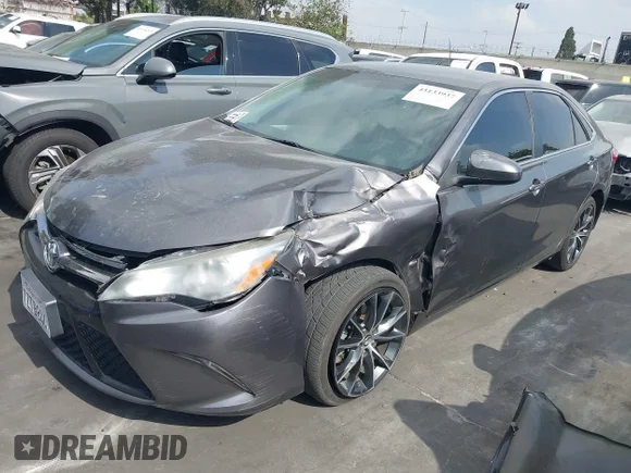 ✅ 2017 Toyota Camry LE • VIN: 4T1BF1FK3HU422849 • Lot: 45133937. Wystawiony na IAAI z przebiegiem 55 575 mil. Bezpłatny archiwum sprzedaży aukcyjnych z USA i szczegółowy raport historii pojazdu na DreamBid. Zdjęcie 2.