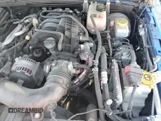 ✅ 2022 Jeep Wrangler Unlimited Sahara Altitude • VIN: 1C4HJXEGXNW105521 • Lot: 87063465. Listed on Copart with 86,243 mi. Free auction sales archive from the USA and detailed vehicle history report at DreamBid. Image 16.