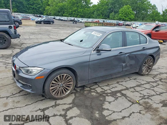 ✅ 2013 BMW 3 Series 328i xDrive • VIN: WBA3B5C59DF138941 • Lot: 58403836. Listed on Copart with 126,433 mi. Free auction sales archive from the USA and detailed vehicle history report at DreamBid. Image 1.