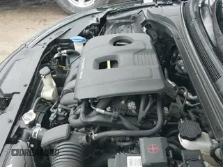 2019 Hyundai Veloster Premium z VIN KMHTG6AF0KU019038, wystawiony jako IAAI lot #41236750 z przebiegiem 83 164 mil mil oraz . Historia ofert i sprzedaży dostępna na DreamBid. Obrazek 19.