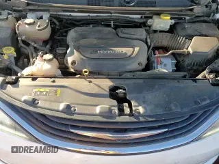 ✅ 2018 Chrysler Pacifica Hybrid Limited • VIN: 2C4RC1N73JR139699 • Лот: 94356275. Опубликован ранее на Copart с пробегом 120 929 миль. Бесплатный доступ к архиву аукционных продаж из США и подробный отчёт об истории автомобиля на DreamBid. Изображение 14.