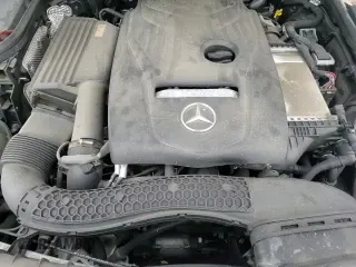 ✅ 2017 Mercedes-Benz E 300 Luxury • VIN: WDDZF4KB1HA112636 • Лот: 94065195. Опубликован ранее на Copart с пробегом 139 131 миль. Бесплатный доступ к архиву аукционных продаж из США и подробный отчёт об истории автомобиля на DreamBid. Изображение 13.