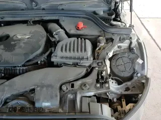 ✅ 2019 MINI Convertible Cooper S • VIN: WMWWG9C54K3E40225 • Лот: 42201665. Опубликован ранее на Copart с пробегом 56 749 миль. Бесплатный доступ к архиву аукционных продаж из США и подробный отчёт об истории автомобиля на DreamBid. Изображение 14.