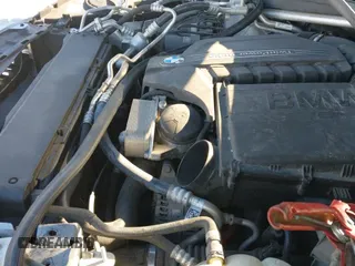 ✅ 2017 BMW X6 xDrive35i • VIN: 5UXKU2C30H0U28790 • Lot: 43616162. Wystawiony na IAAI z przebiegiem 57 785 mil. Bezpłatny archiwum sprzedaży aukcyjnych z USA i szczegółowy raport historii pojazdu na DreamBid. Zdjęcie 19.