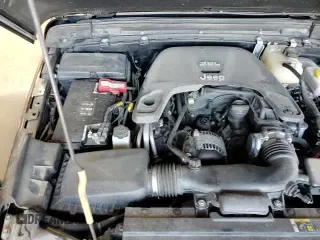 ✅ 2020 Jeep Wrangler Unlimited Sport • VIN: 1C4HJXDG1LW262062 • Лот: 81013715. Опубликован ранее на Copart с пробегом 85 937 миль. Бесплатный доступ к архиву аукционных продаж из США и подробный отчёт об истории автомобиля на DreamBid. Изображение 17.