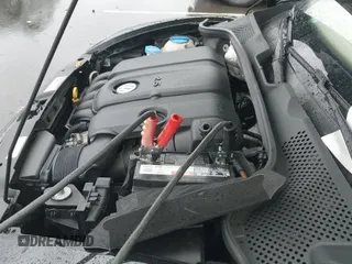 ✅ 2013 Volkswagen Beetle 2.5L • VIN: 3VW5P7AT8DM832656 • Лот: 41729356. Опубликован ранее на IAAI с пробегом 124 156 миль. Бесплатный доступ к архиву аукционных продаж из США и подробный отчёт об истории автомобиля на DreamBid. Изображение 18.